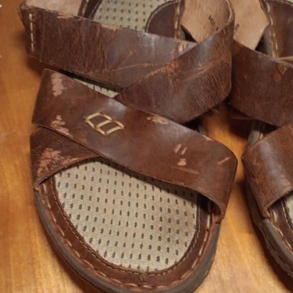 Born Brown Leather Sandals women's size 9 - Picture 2 of 9